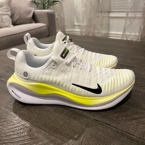NWT - Nike Reactx Infinity Run 4